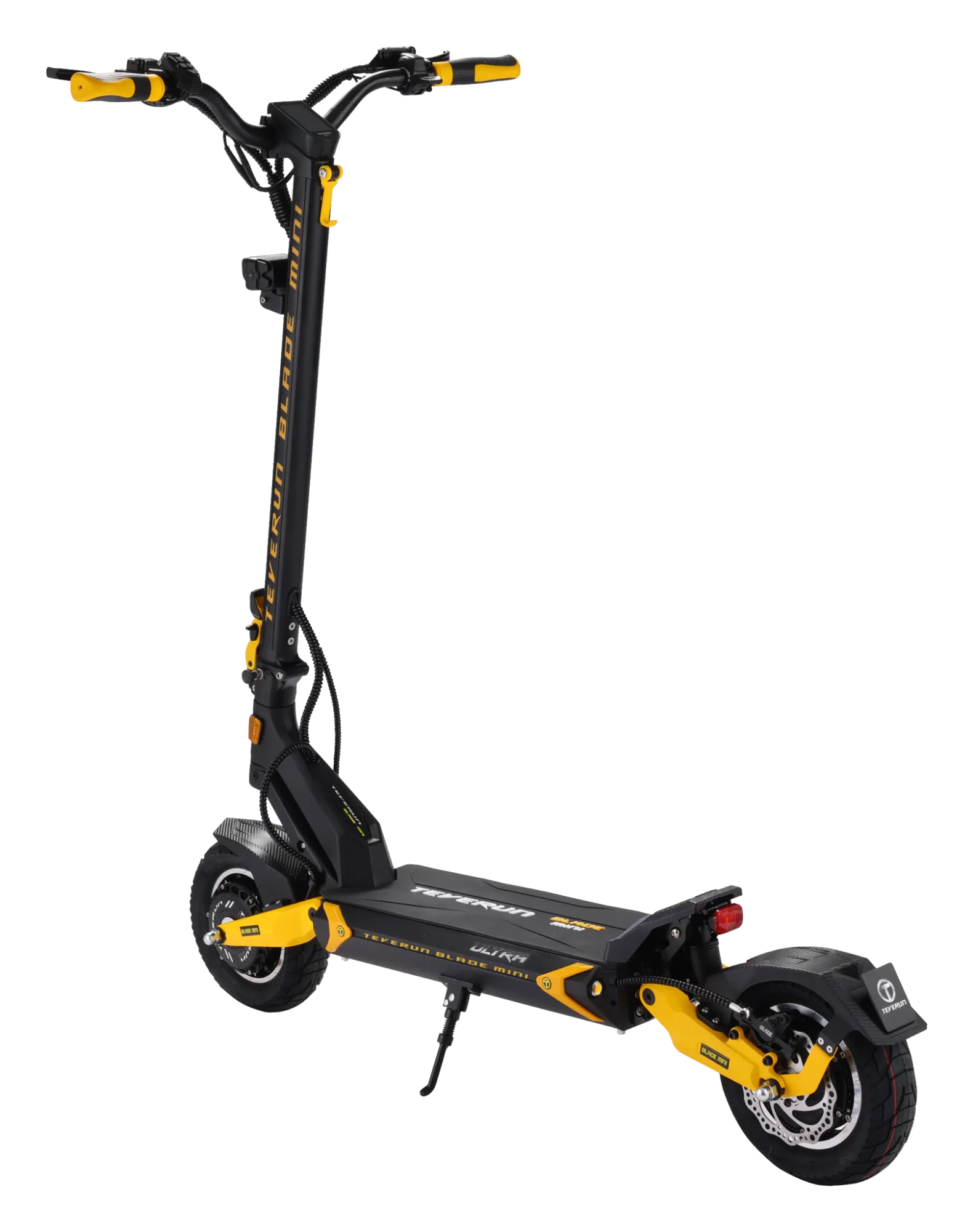 Sarı detaylı Teverun Blade Mini Ultra önden çapraz stüdyo kesimi
