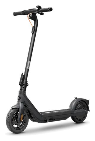 Segway Ninebot E2 Pro, ön çapraz görünüm