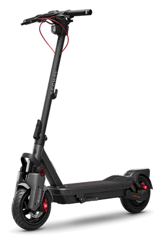 Segway Ninebot Max G3, ön çapraz görünüm